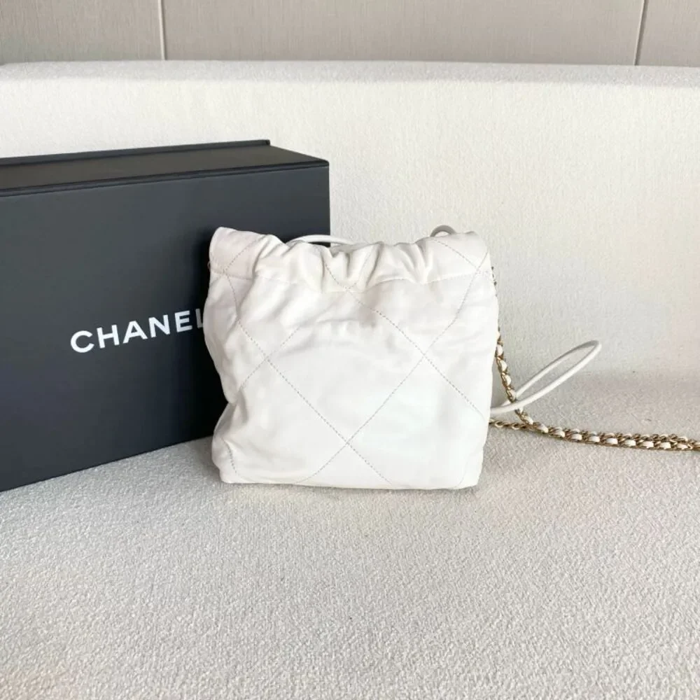 Chanel Women Pre-Loved Bag Very Good Condition